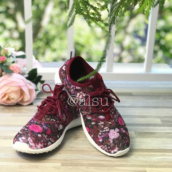 NWT Nike Juvenate SE Print Red Team - Picture 4 of 8